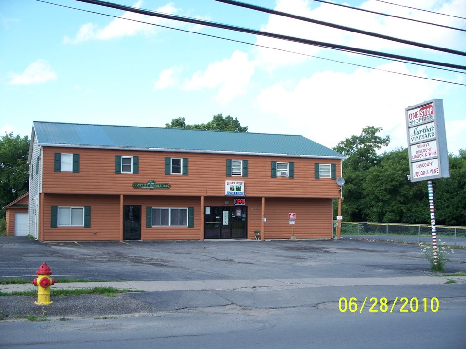 68 E Orvis St in Massena, NY - Building Photo