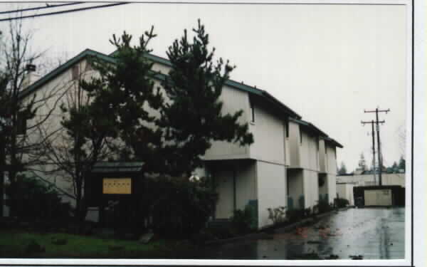 Gateway Townhomes in Seattle, WA - Foto de edificio - Building Photo