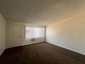 608 E Fredricks St in Barstow, CA - Building Photo - Building Photo