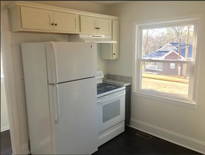 14 Prancer Ave in Greenville, SC - Building Photo - Building Photo