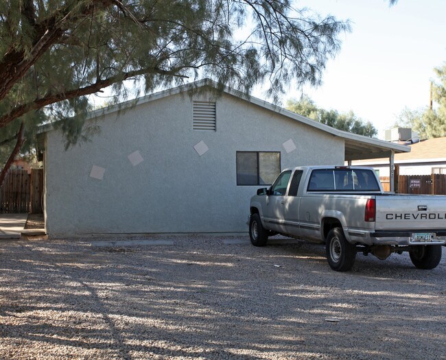 507 N Cherokee Ave in Tucson, AZ - Foto de edificio - Building Photo