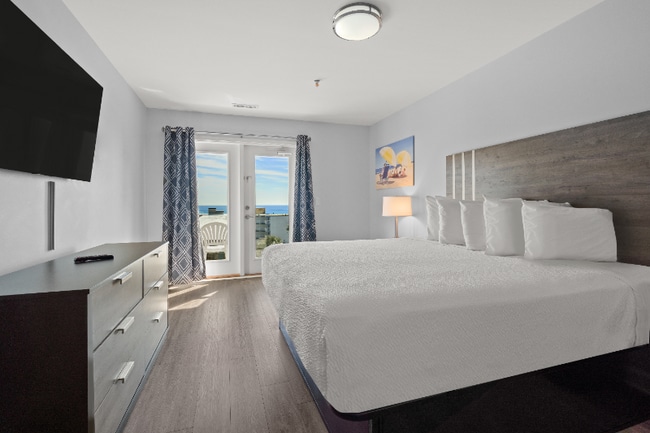 1400 S Ocean Blvd in Myrtle Beach, SC - Building Photo - Building Photo