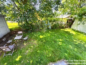 25 Fuller St, Unit 4-bed 1-bath in Waltham, MA - Building Photo - Building Photo