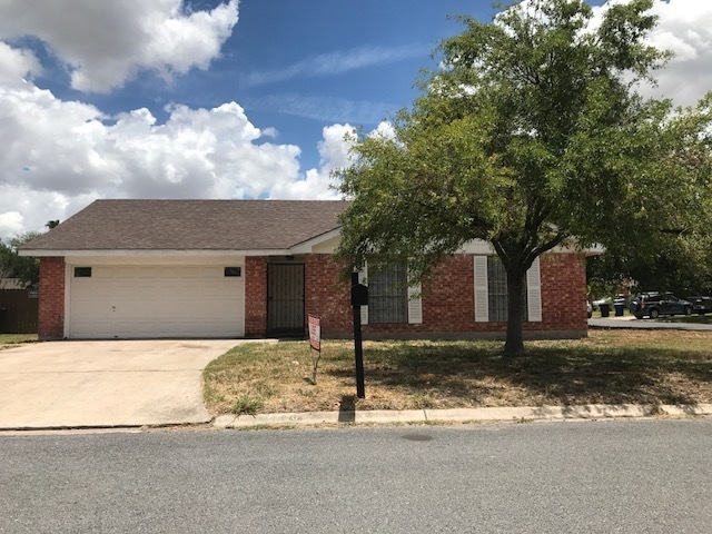 2700 N 28th 1/2 in McAllen, TX - Building Photo