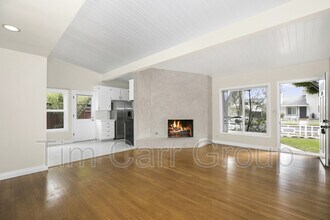 2100 Clay St in Newport Beach, CA - Building Photo - Building Photo
