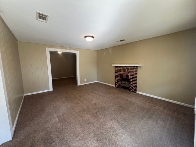 3220 19th St in Tuscaloosa, AL - Building Photo - Building Photo