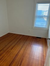 82 Atlantic St, Unit 1 in New Bedford, MA - Building Photo - Building Photo