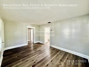 5201 N 10th St in Tampa, FL - Building Photo - Building Photo
