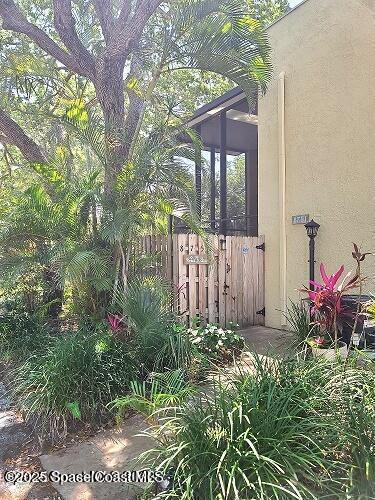 property at 8751 Live Oak Ct