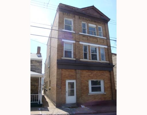 2120 Spring St in Pittsburgh, PA - Building Photo