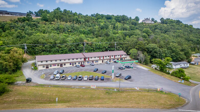 455 Fish Hatchery Rd in Morristown, TN - Building Photo - Building Photo