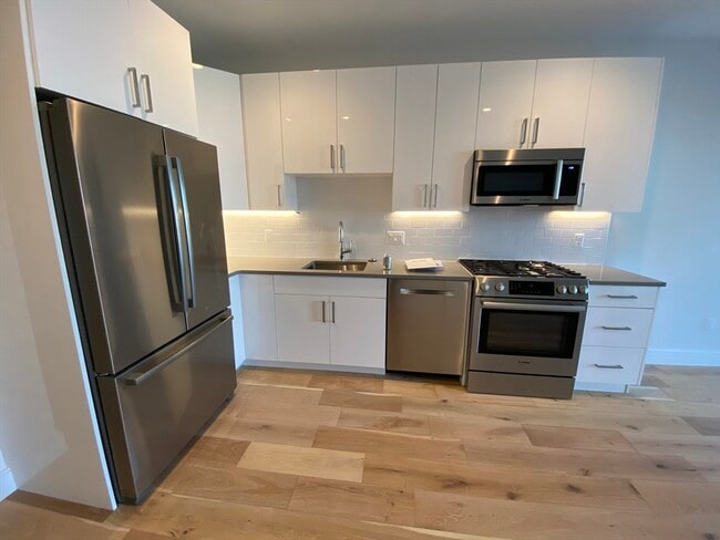 property at 420 W Broadway