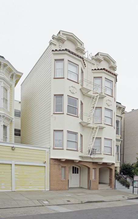 2504 Washington St in San Francisco, CA - Building Photo