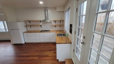 19 70th St, Unit 2 in Guttenberg, NJ - Building Photo - Building Photo