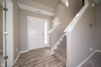 7062 English Oak Dr in McCordsville, IN - Building Photo - Building Photo