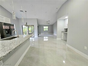 17748 Port Boca Ct in Ft. Myers, FL - Building Photo - Building Photo
