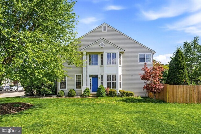 445 Tuvira Ln in Cherry Hill Township, NJ - Foto de edificio - Building Photo