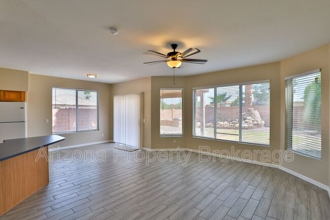 property at 17437 N 16th Pl