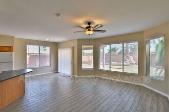 17437 N 16th Pl in Phoenix, AZ - Building Photo - Building Photo