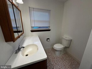 1439 Vista St in Philadelphia, PA - Building Photo - Building Photo