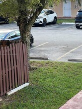 260 NW 107th Ave in Miami, FL - Building Photo - Building Photo