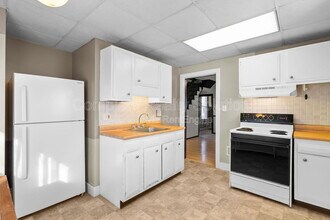 409 Harrison Ave in Ferguson, MO - Building Photo - Building Photo