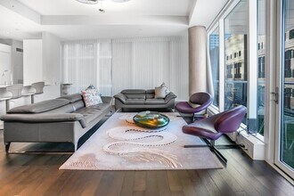 22 Liberty Drive in Boston, MA - Building Photo - Building Photo