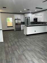 4737 Reed Rd, Unit B in Houston, TX - Building Photo - Building Photo