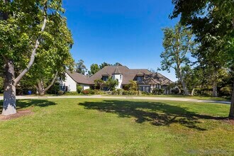 6350 Calle Del Campanario in Rancho Santa Fe, CA - Building Photo - Building Photo