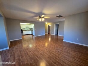 274 Easy St in Howell, NJ - Building Photo - Building Photo