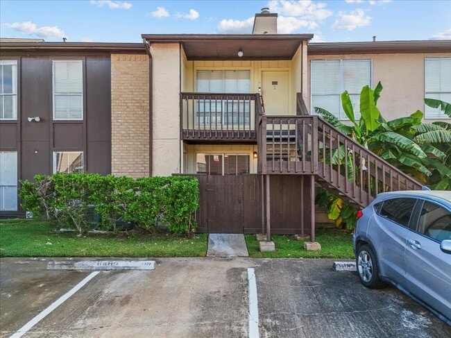 property at 1500 Bay Area Blvd