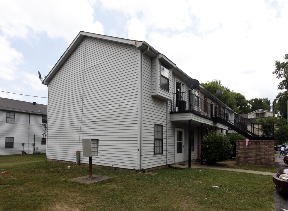 Acklen Place Apartments in Nashville, TN - Building Photo