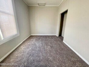 1145 Crystal Ave in New Albany, IN - Building Photo - Building Photo