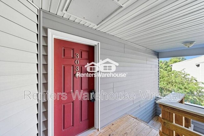 1120 Ocean Trace Ln in Virginia Beach, VA - Foto de edificio - Building Photo