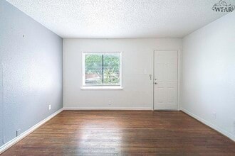 2104 Virginia Dr in Wichita Falls, TX - Building Photo - Building Photo