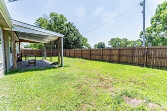 1779 W 14th St in Junction City, KS - Building Photo - Building Photo