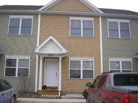 25 Beverly Ct in Lexington, VA - Building Photo