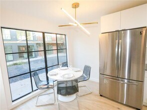 400 E 30th St in Austin, TX - Building Photo - Building Photo