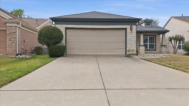 809 Whispering Wind Dr in Georgetown, TX - Building Photo - Building Photo