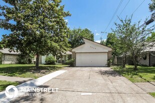 3719 Lemon Tree Ln in Houston, TX - Building Photo