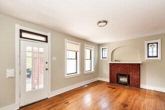 4926 Winona Ave in St. Louis, MO - Building Photo - Building Photo