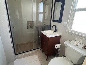 1760 Glendon Ave, Unit Glendon in Los Angeles, CA - Building Photo - Building Photo