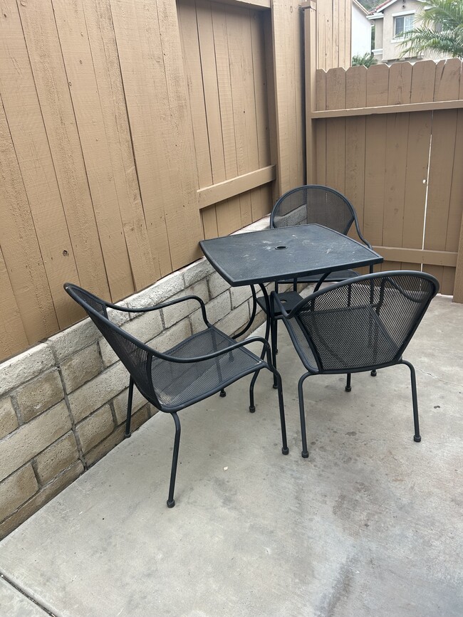 521 Island Breeze Ln, Unit Fully furnished studio wi in San Diego, CA - Foto de edificio - Building Photo