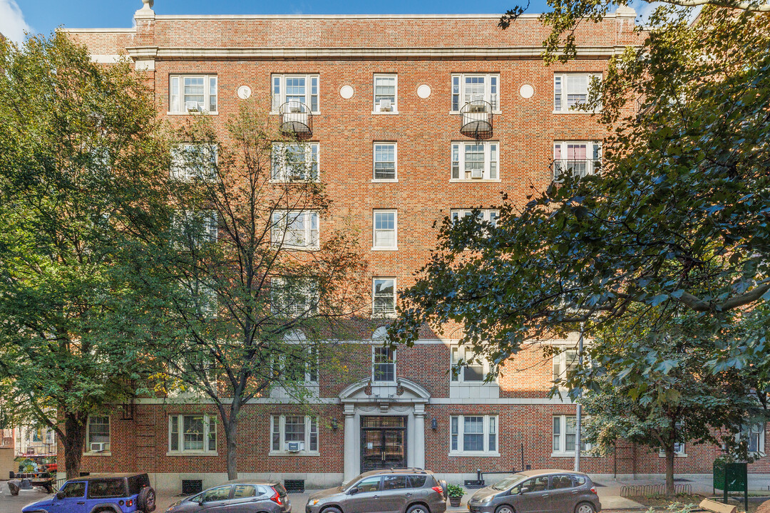 225 Lincoln Pl in Brooklyn, NY - Foto de edificio