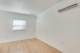 1143 St Charles Pl NE in Atlanta, GA - Building Photo - Building Photo