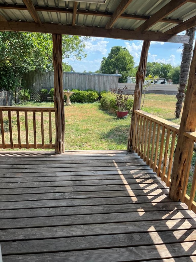 property at 303-B 1st St