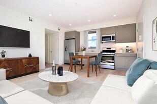 110 Court St in Hoboken, NJ - Building Photo