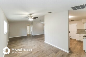 7263 Eudine Dr N in Jacksonville, FL - Building Photo - Building Photo