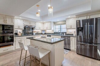 8602 E Vista Del Lago in Scottsdale, AZ - Building Photo - Building Photo