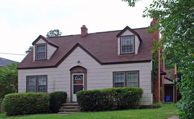 1008 Carlton Ave in Raleigh, NC - Foto de edificio - Building Photo